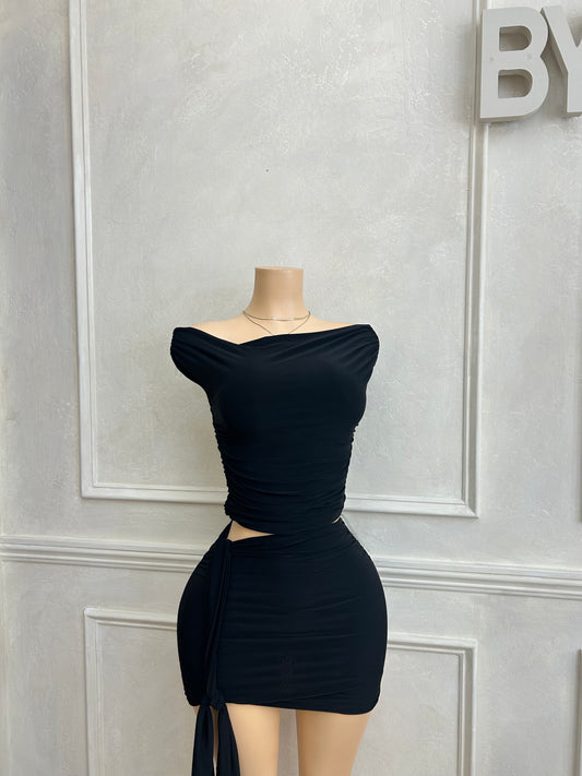 Short sleeve skirt set