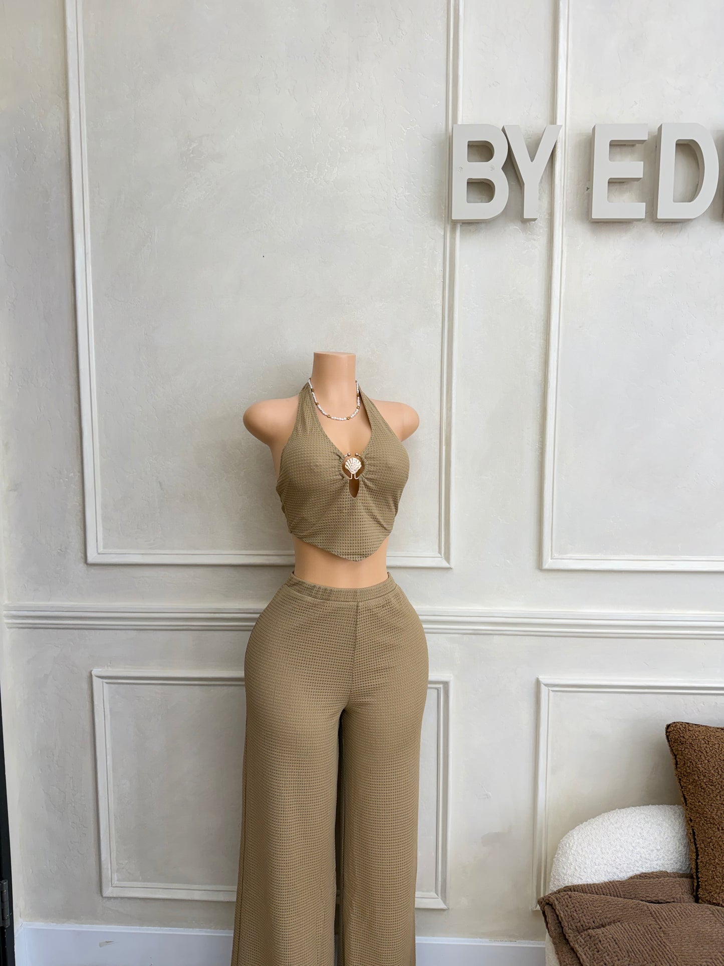 Beige pant set