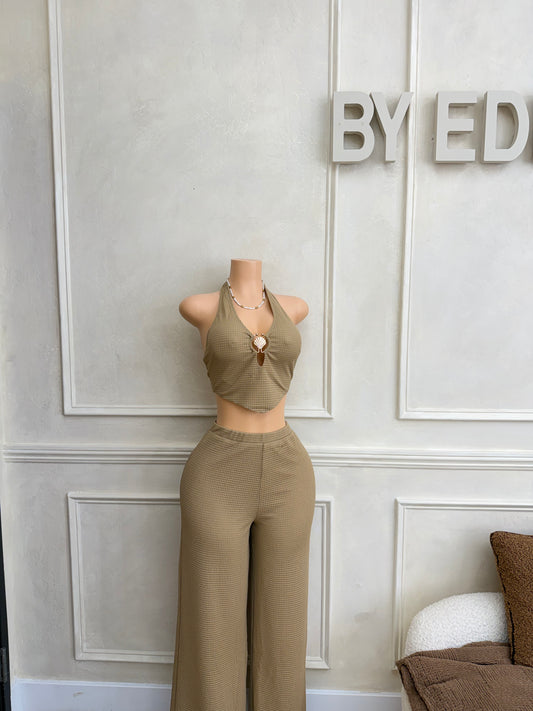 Beige pant set