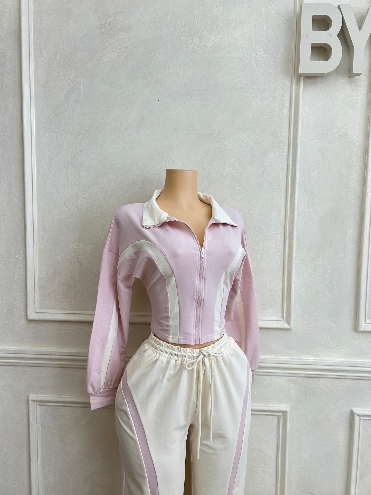 Baby pink color block set