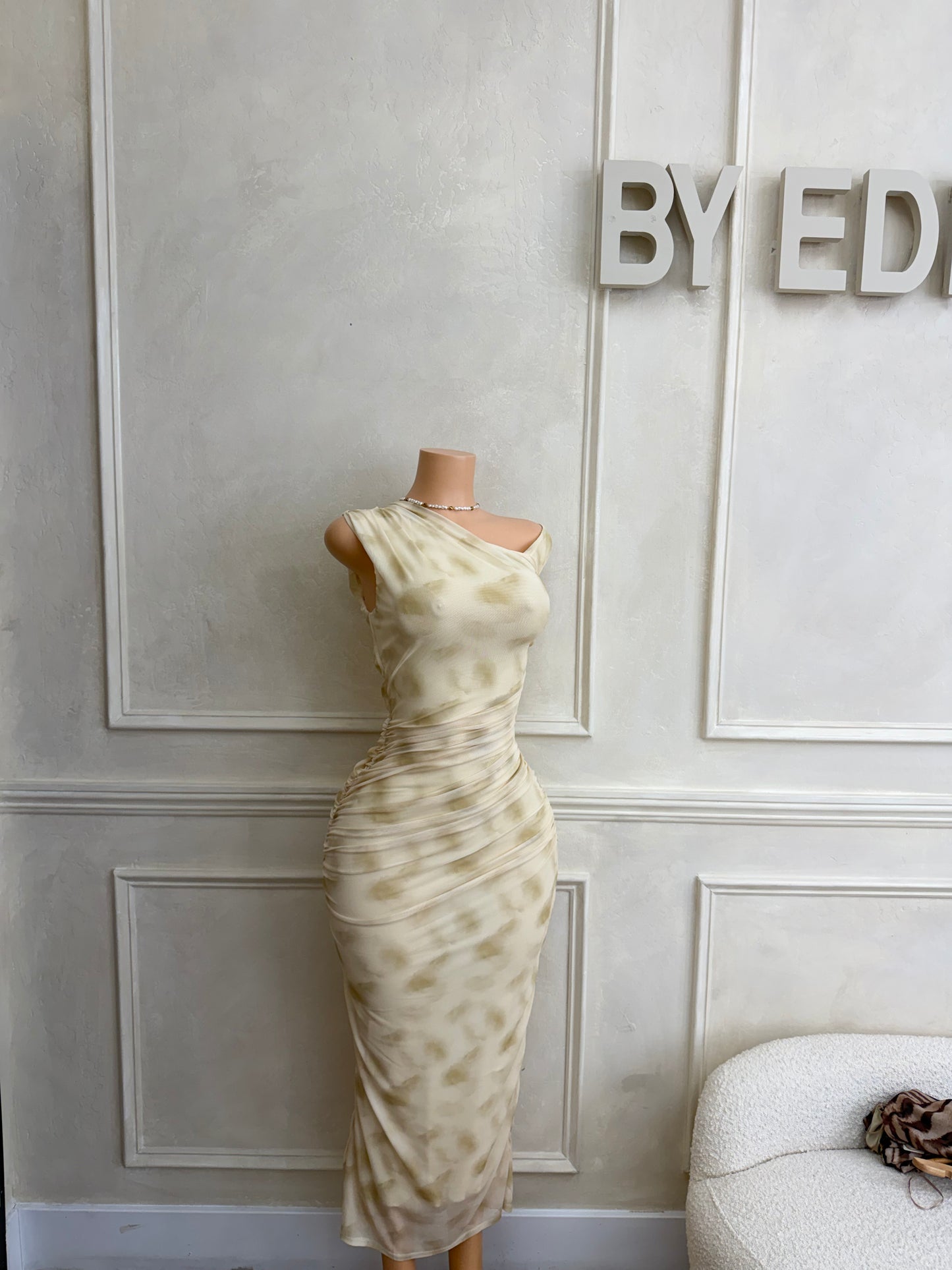 Floral print ruched mesh maxi dress