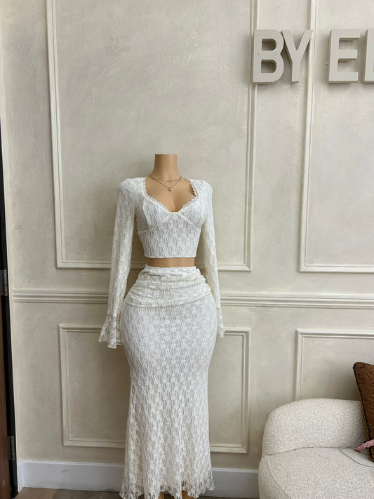 Cream lace ruffle maxi skirt set