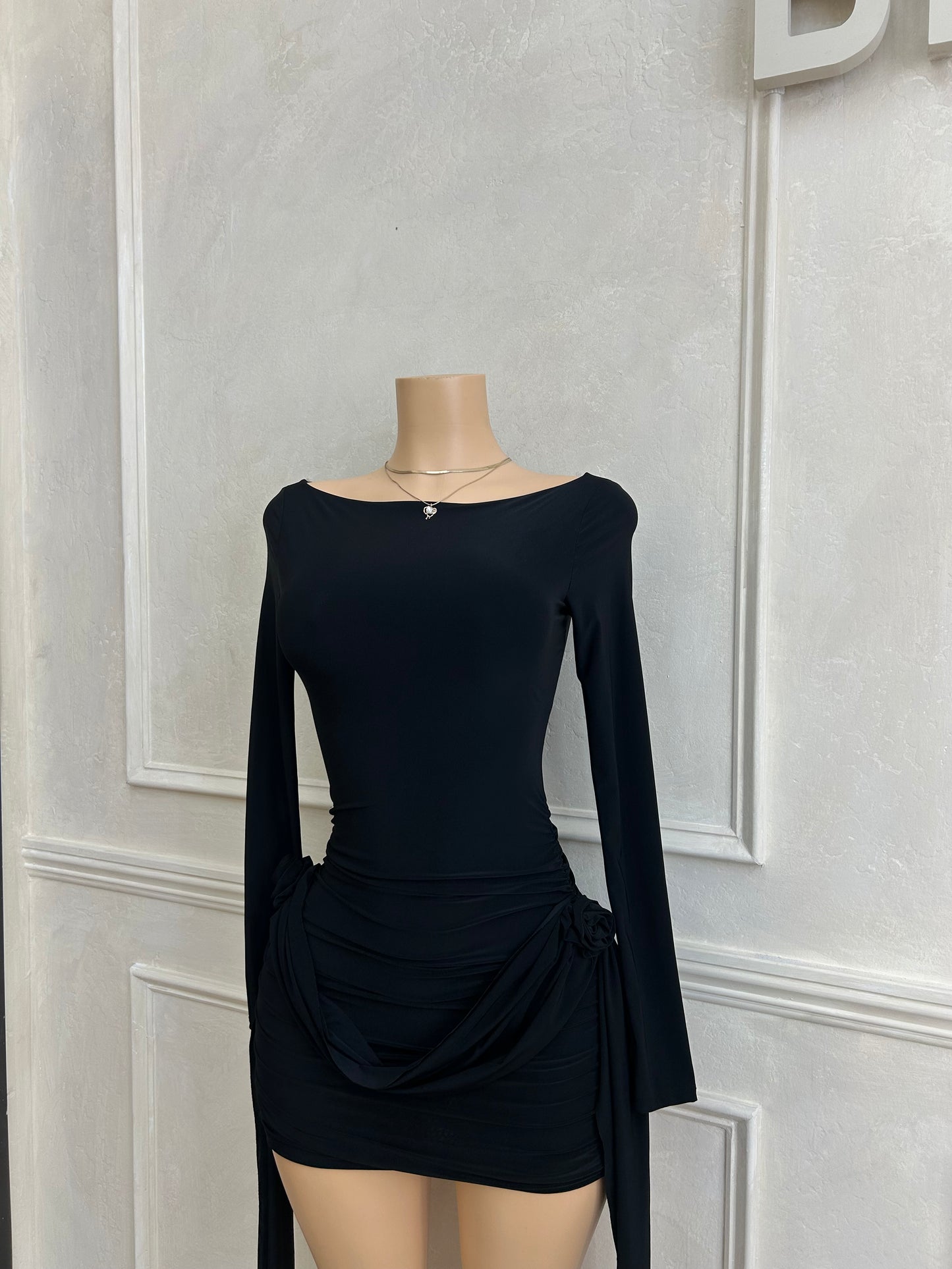 Black rose ruched dress