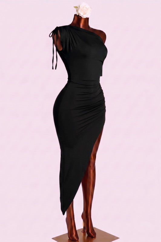 Black one side off shoulder asymmetrical dress