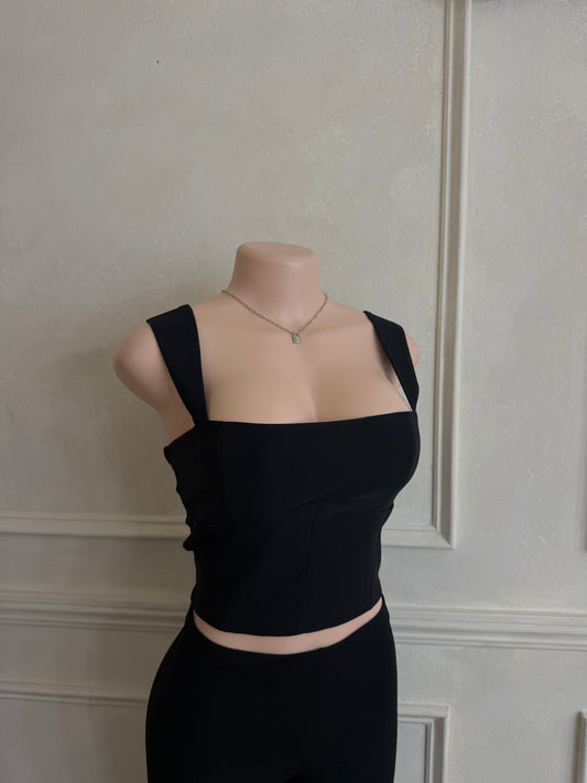Thick strap black shirt