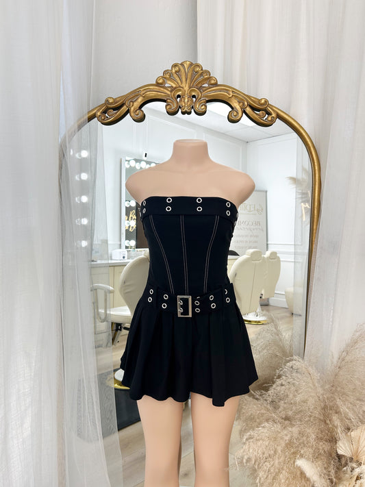 Twill tube pleated belted dress